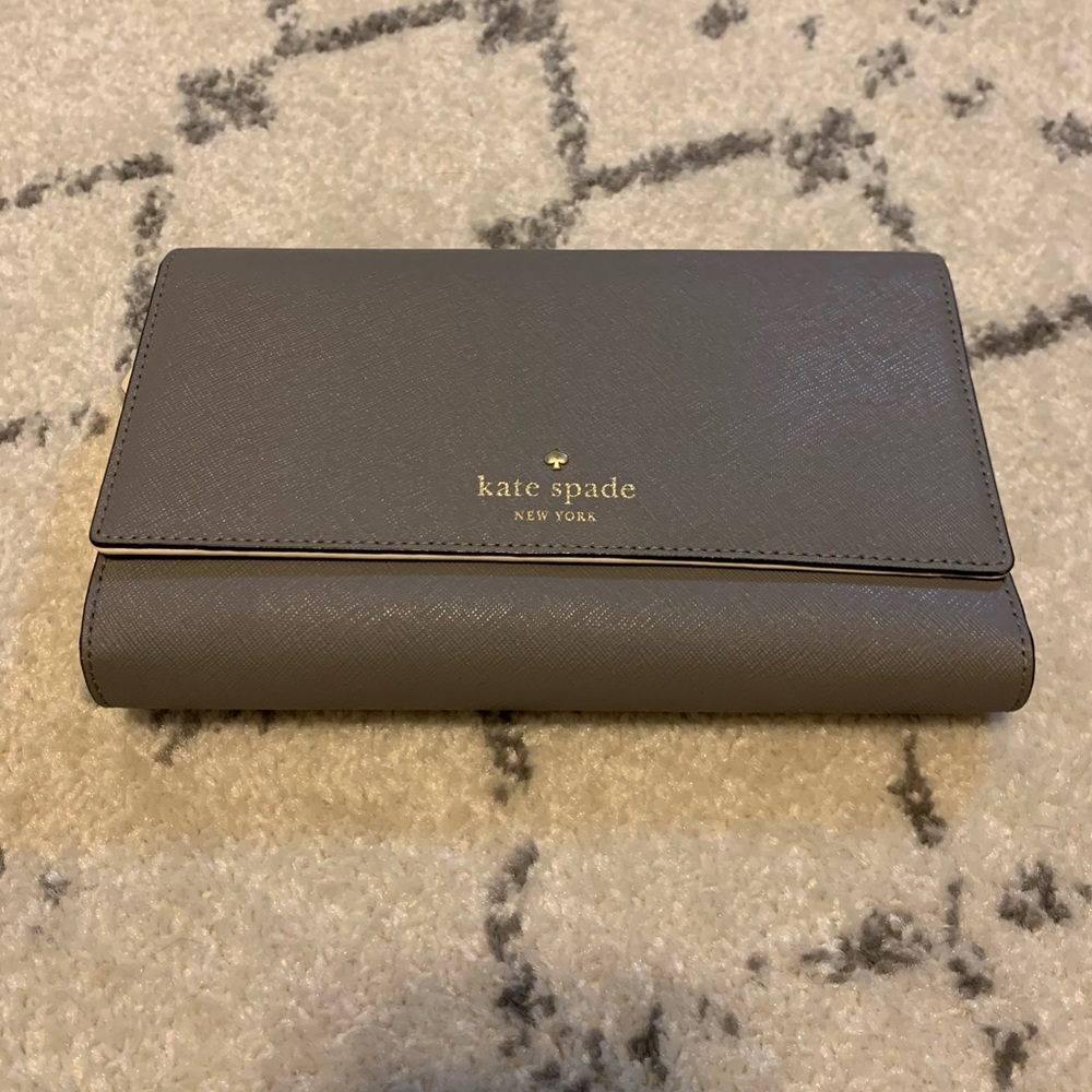 Kate Spade ♠️ Wallet